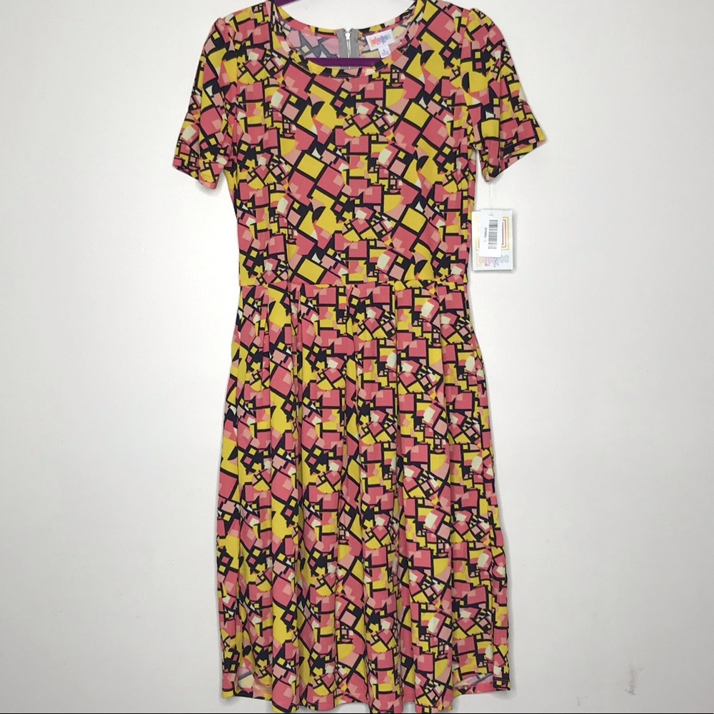 Lularoe Amelia - L - Pink Lemonade